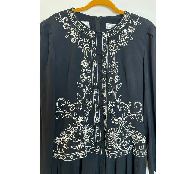 Vintage Karin Stevens Embroidered Dress - Size 10 - Gorgeous Detail! - Picture 2 of 7